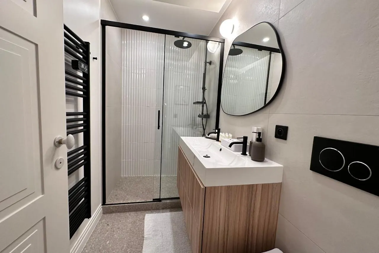 Opera Promenade 2 Brand-New! 2 Rooms Next To The Sea Nice Apartment